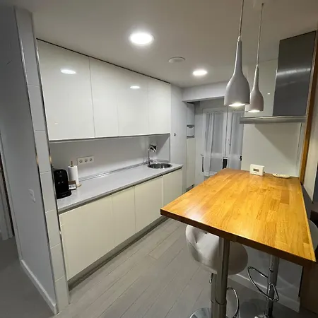 124c 2 By R2r Consulting Χιχόν