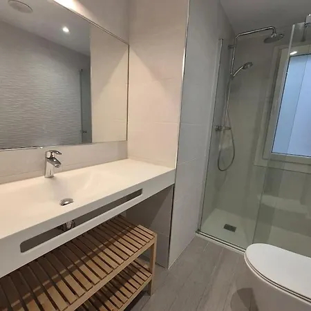 R2R - Apartamento 2 Dormitorios - 124C * خيخون